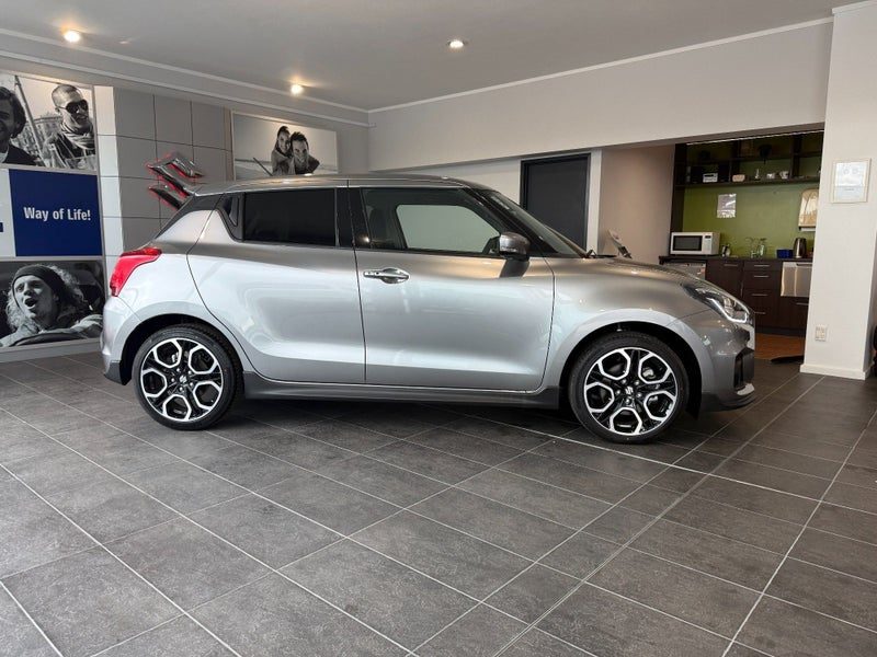2026 Suzuki Swift Sport, photo 3