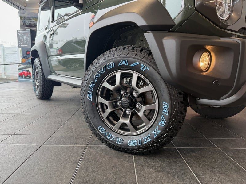 2026 Suzuki Jimny Heritage Edition, photo 2