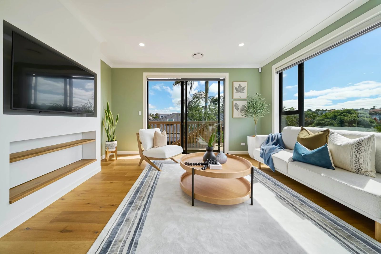 1 Beulah Avenue, Rothesay Bay, photo 5