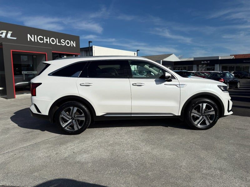 2023 Kia Sorento Deluxe AWD, photo 3
