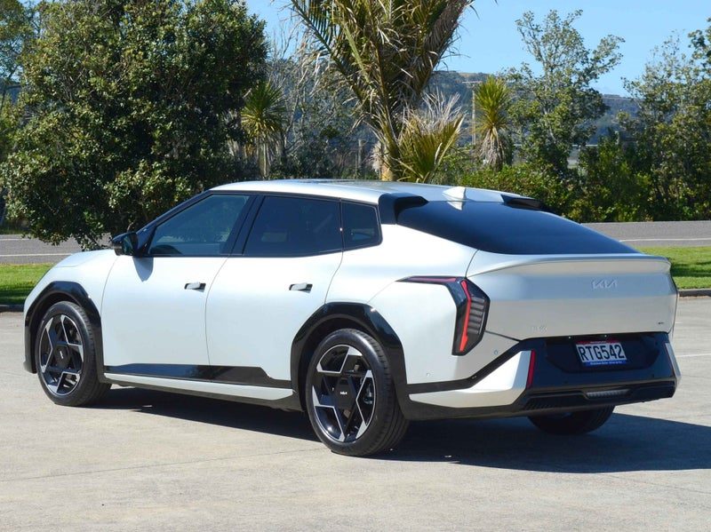 2026 Kia EV4 GT-Line LR 2WD, photo 2