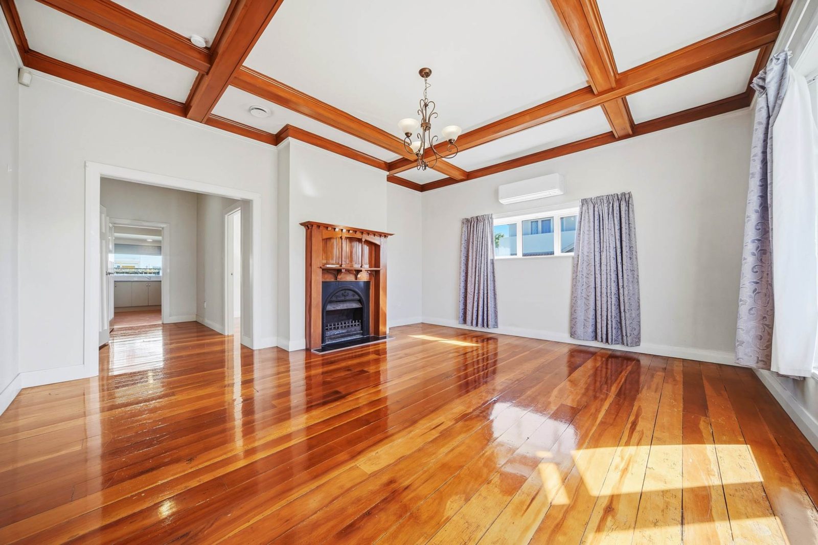 33 Pah Road, Epsom, photo 3