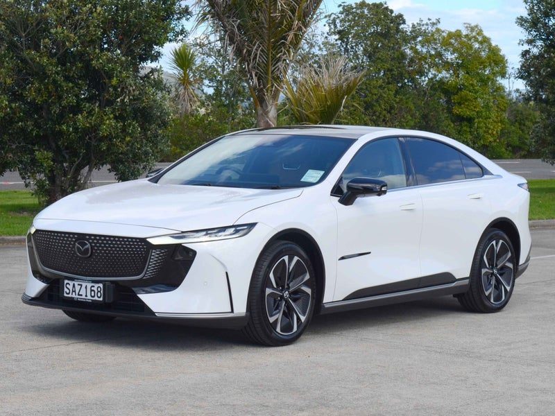 2026 Mazda 6e Takami, photo 3