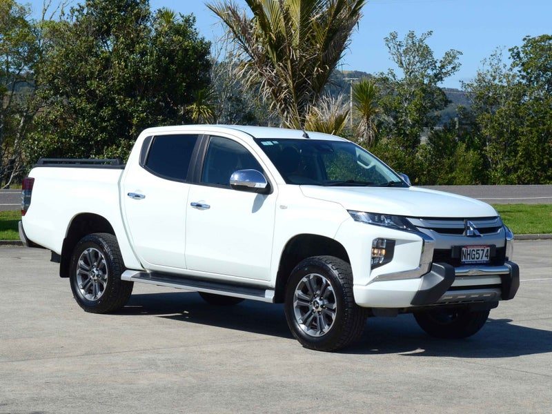2021 Mitsubishi Triton GLXR 4X4
