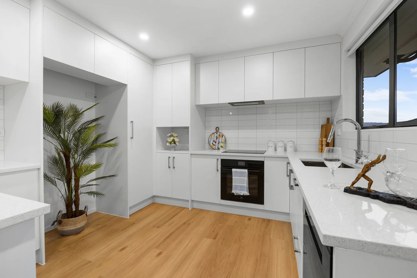 147E Sturges Road, Henderson, photo 16