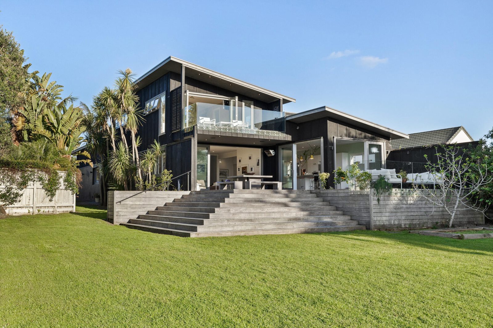 34 Harbour View Road, Point Chevalier, photo 3