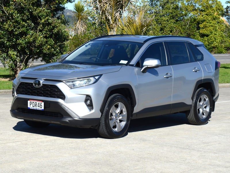 2022 Toyota RAV4 GX, photo 3