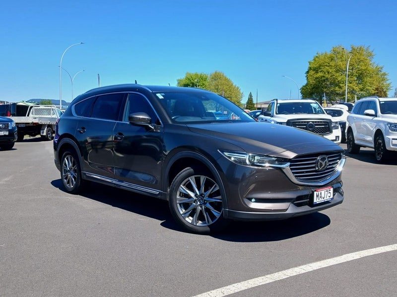 2019 Mazda CX-8 Takami