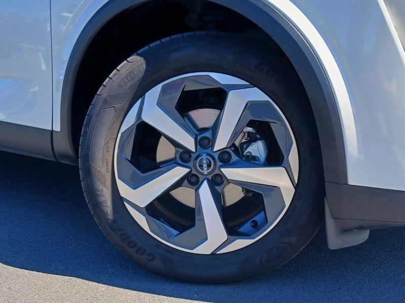 2025 Nissan Qashqai ST-L, photo 2
