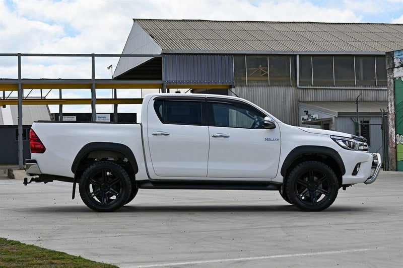 2016 Toyota Hilux SR5 TD DC 2.8D/6MT/U, photo 3