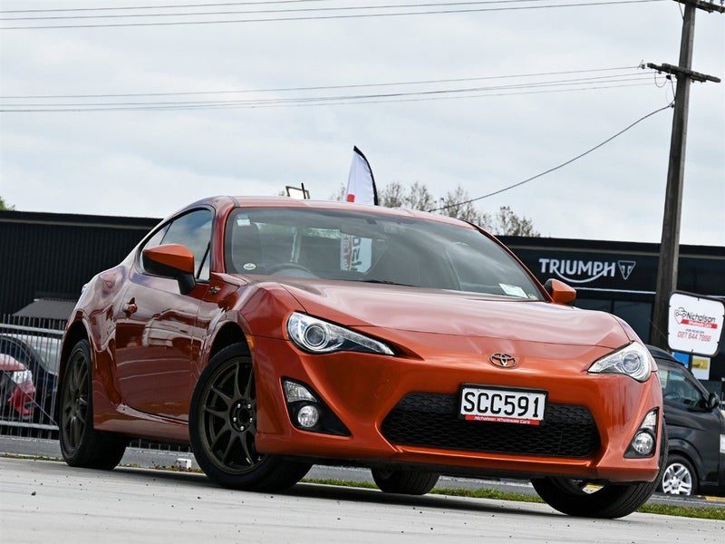 2012 Toyota 86 2.0P COUPE 6M