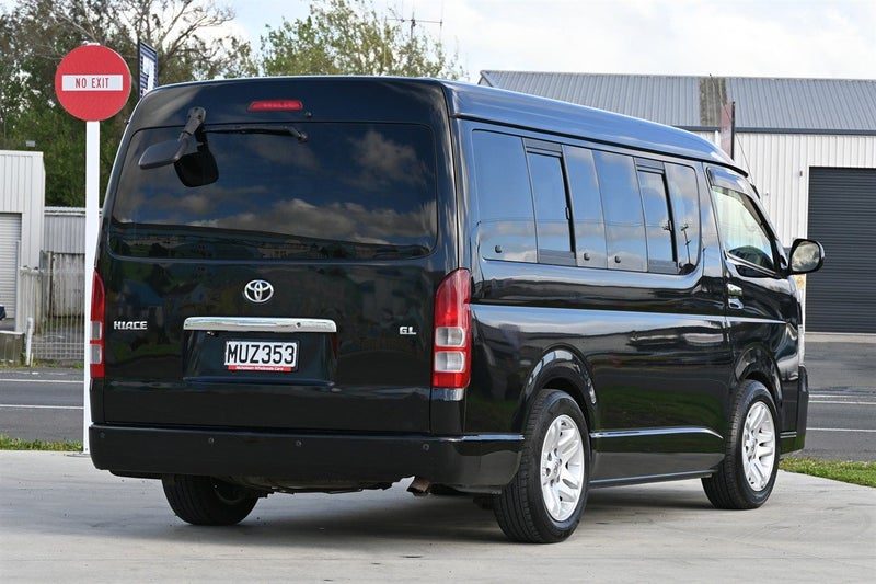 2012 Toyota Hiace Minibus - 10 Seater, photo 3