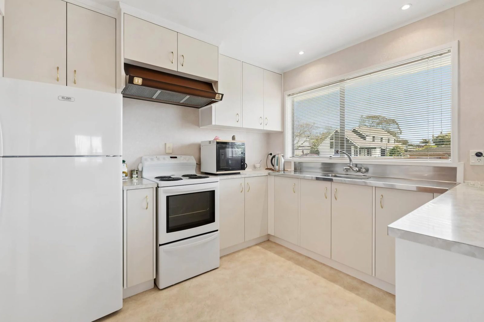 1/131 Glenmore Road, Sunnyhills, photo 12