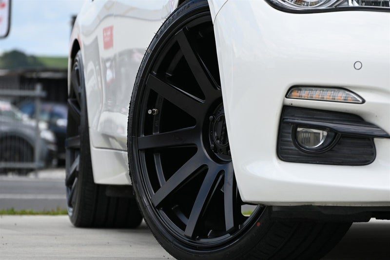 2016 Nissan Skyline 350GT HYBIRD, photo 2