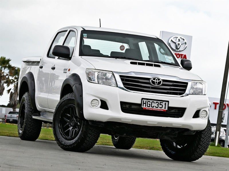 2014 Toyota Hilux 3.0TD AUTO 4WD / NZ NEW