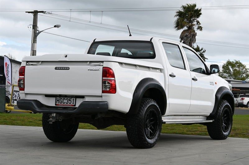 2014 Toyota Hilux 3.0TD AUTO 4WD / NZ NEW, photo 3