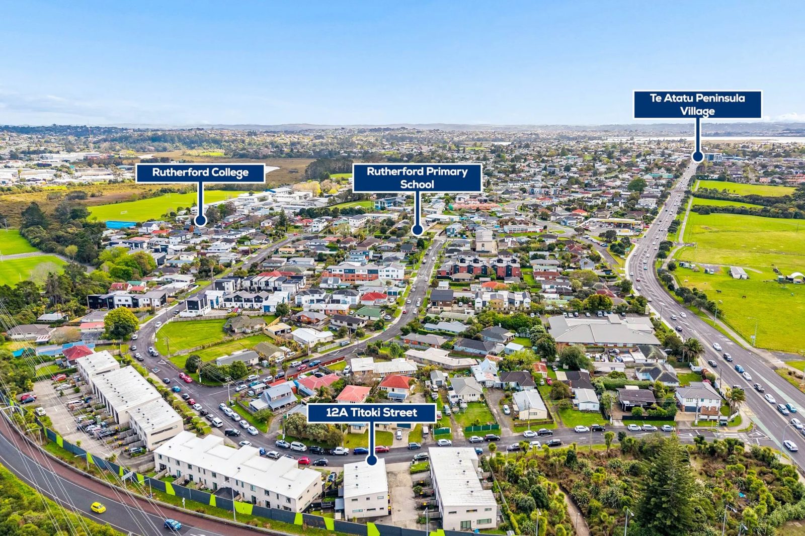 12A Titoki Street, Te Atatu Peninsula, photo 12