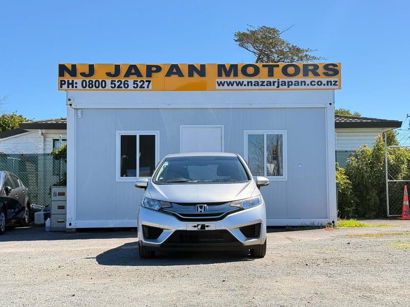 2015 Honda Fit Push Start, Reversing Camera, photo 2