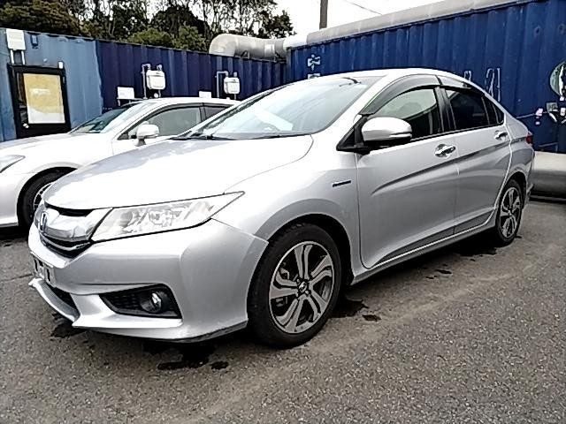 2015 Honda GRACE Hybrid, photo 2