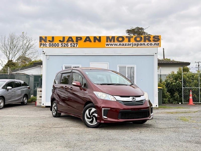 2014 Honda Freed Hybrid, 6 Seats