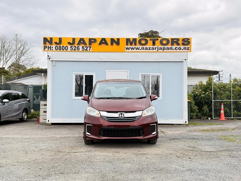 2014 Honda Freed Hybrid, 6 Seats, photo 2