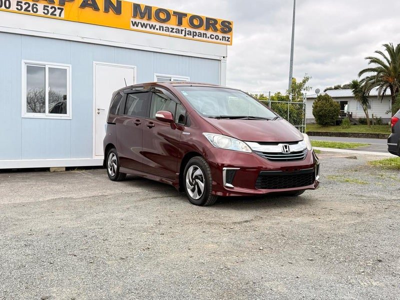 2014 Honda Freed Hybrid, 6 Seats, photo 3