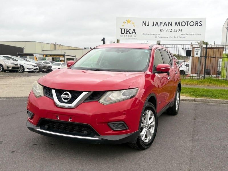 2015 Nissan X-Trail Hybrid, photo 2