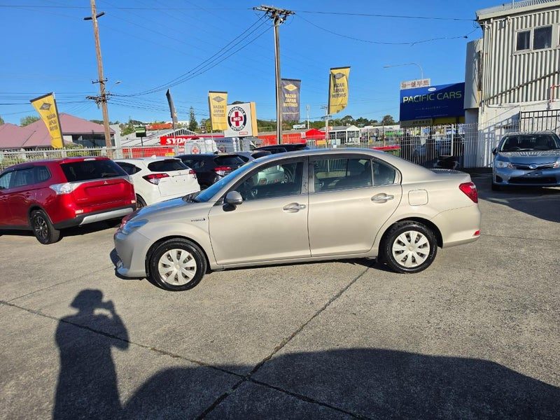2015 Toyota Corolla Axio, photo 3
