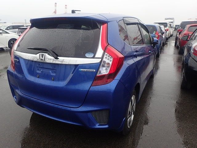 2015 Honda Fit Hybrid F package, photo 3