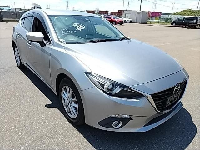 2015 Mazda Axela Only 56,016 Km