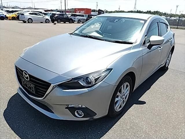 2015 Mazda Axela Only 56,016 Km, photo 2