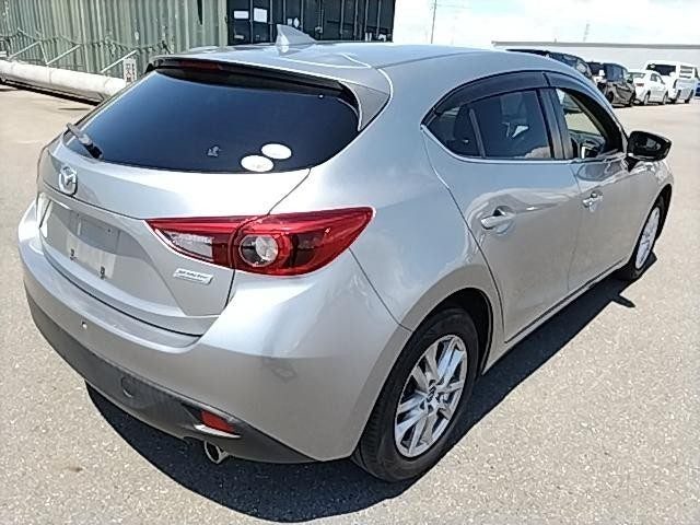 2015 Mazda Axela Only 56,016 Km, photo 3