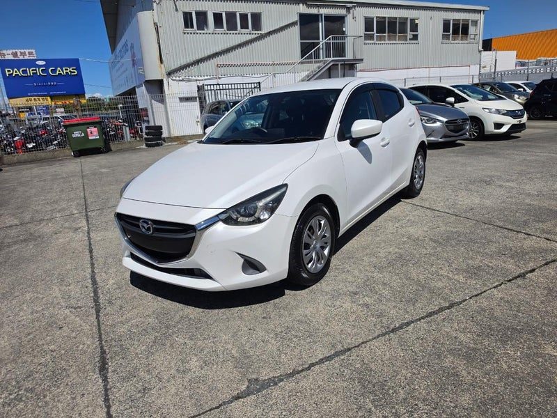 2015 Mazda Demio 13 S