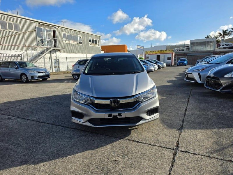 2018 Honda GRACE DX, photo 2