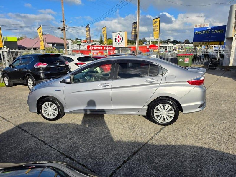 2018 Honda GRACE DX, photo 3