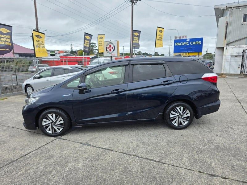 2015 Honda Shuttle Hybrid, photo 3
