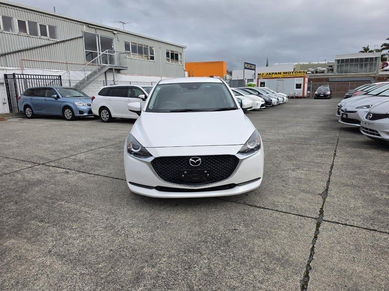 2021 Mazda 2 15C, photo 2