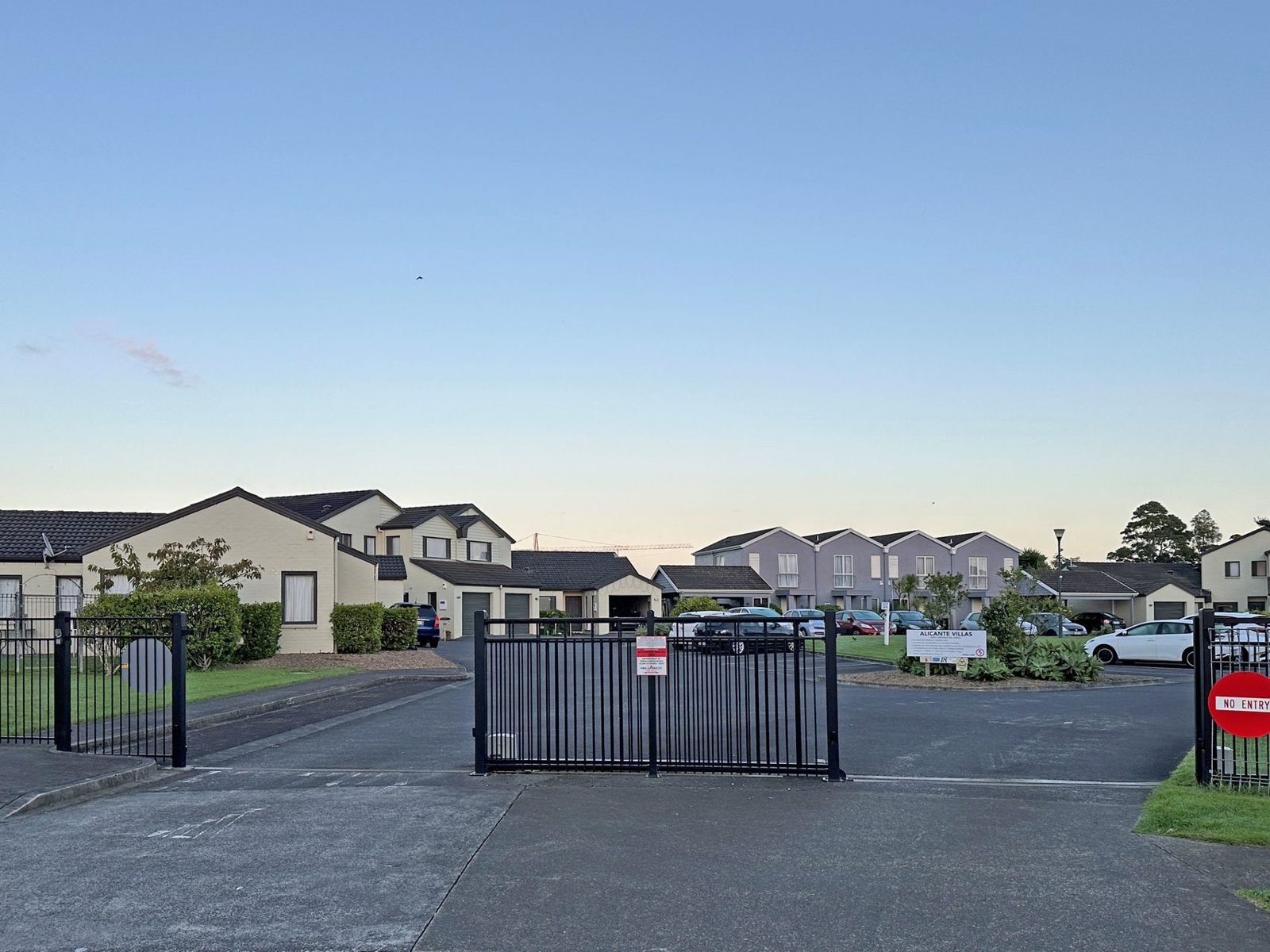 8/18 Alicante Avenue, Hillpark, photo 11