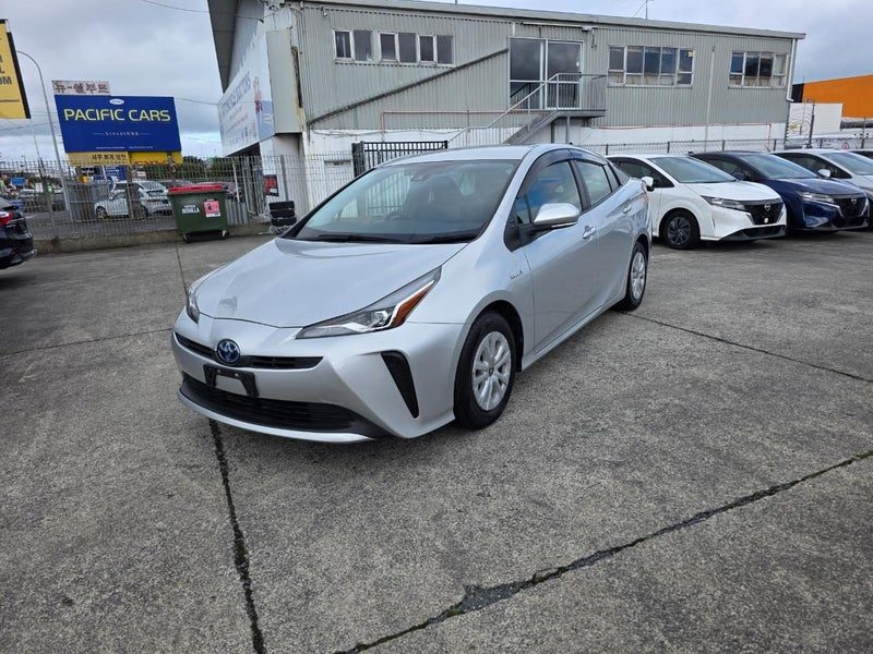 2019 Toyota Prius E