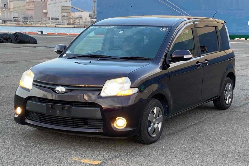 2014 Toyota Sienta DICE G, photo 2