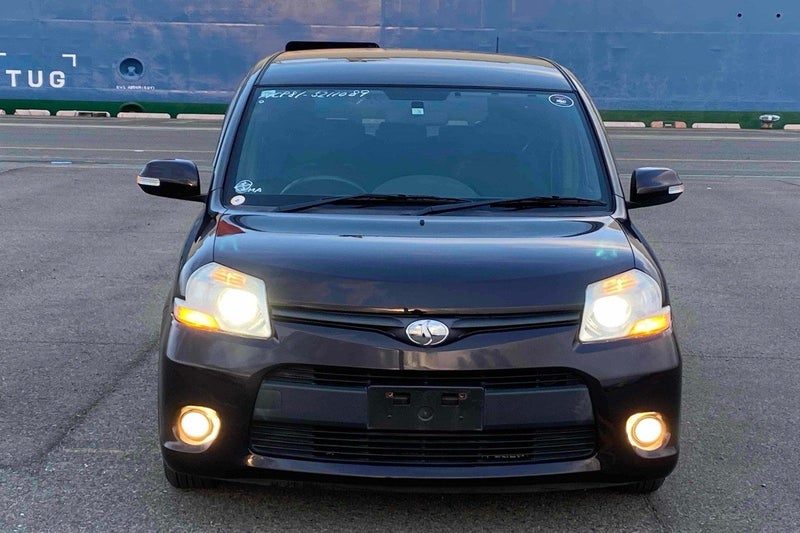 2014 Toyota Sienta DICE G, photo 3
