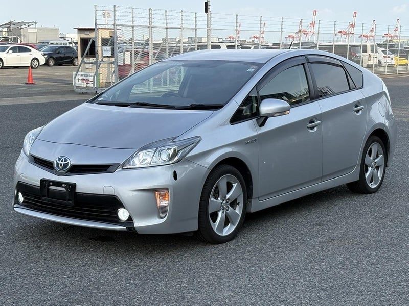 2013 Toyota Prius S, photo 2