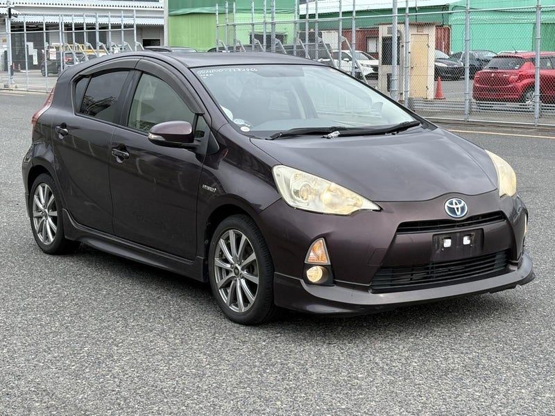 2014 Toyota Aqua G