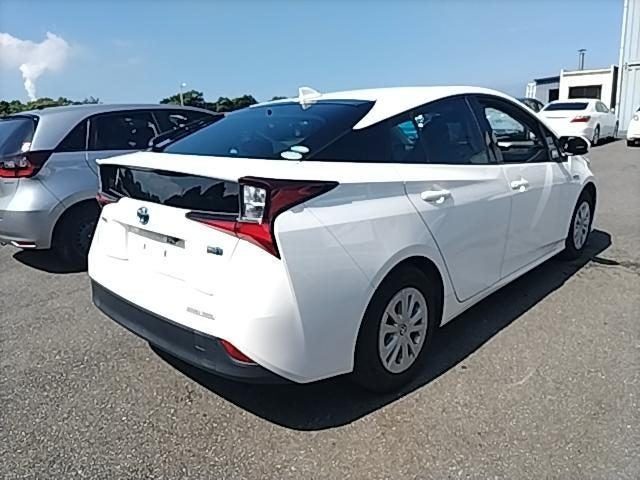 2019 Toyota Prius S, photo 3
