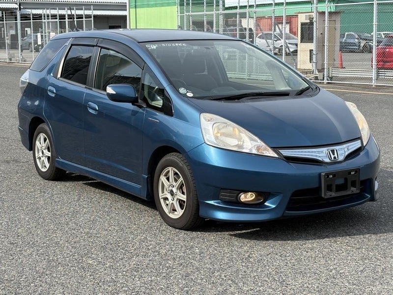 2012 Honda Fit Shuttle Hybrid