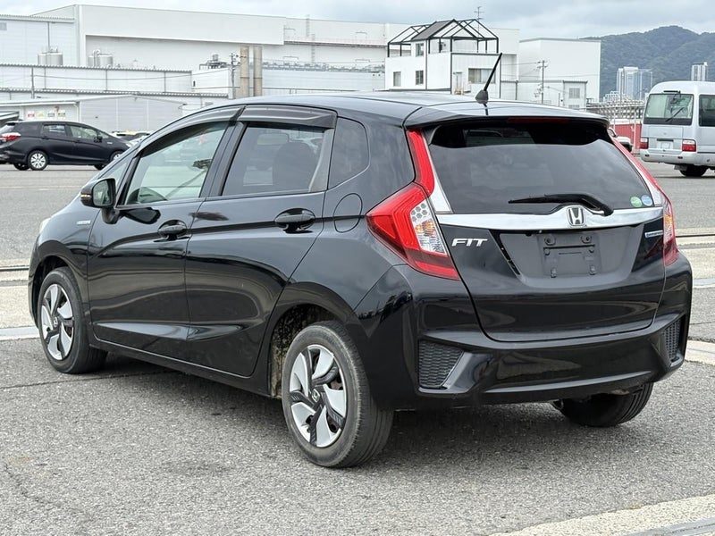 2014 Honda Fit Hybrid F package, photo 3