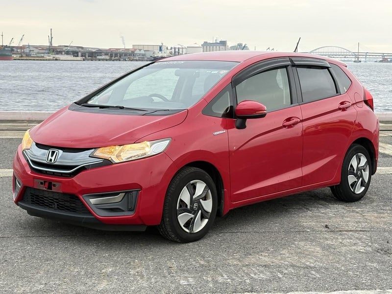 2014 Honda Fit Hybrid F package, photo 2