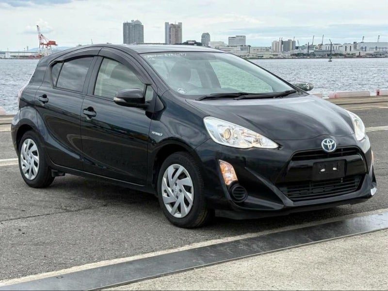 2015 Toyota Aqua S
