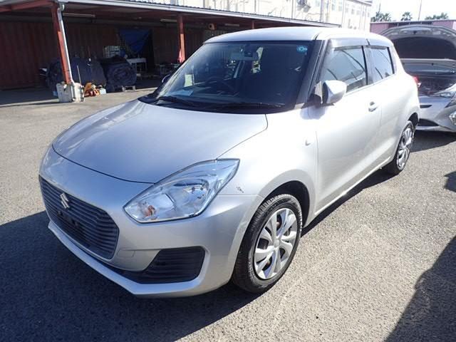2017 Suzuki Swift XG, photo 2