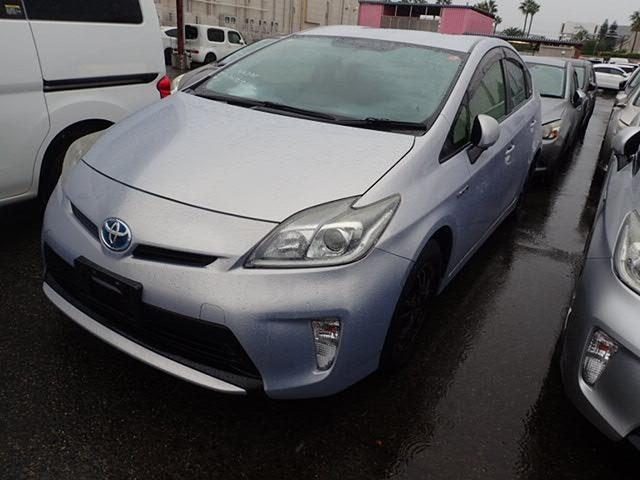 2013 Toyota Prius S, photo 2